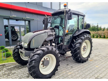 Trator VALTRA A-series