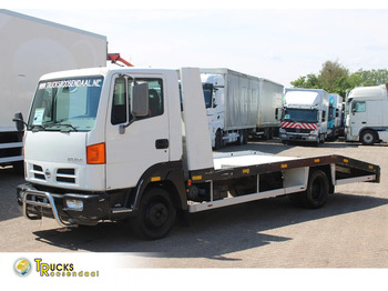 Camião transporte de veículos NISSAN