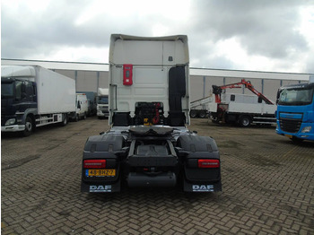 Tractor DAF XF 460 + EURO 6: foto 5