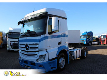 Tractor MERCEDES-BENZ Actros 1936