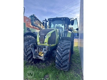 Trator CLAAS Axion 850