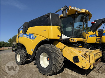 Ceifeira debulhadora NEW HOLLAND CX series
