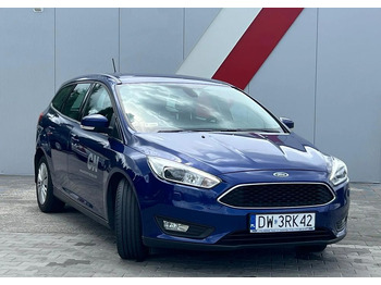 Automóvel Ford Focus 1.5 TDCi Trend: foto 2