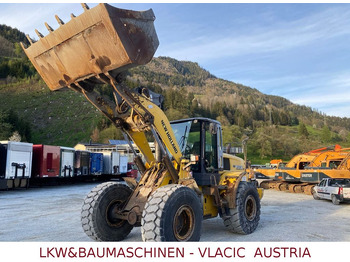 Pá carregadora de rodas NEW HOLLAND W190B