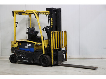 Empilhador elétrico HYSTER