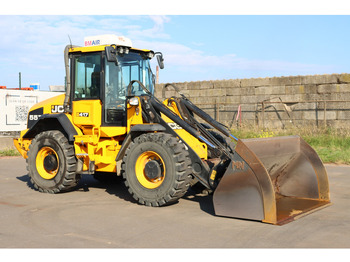 Pá carregadora JCB 417