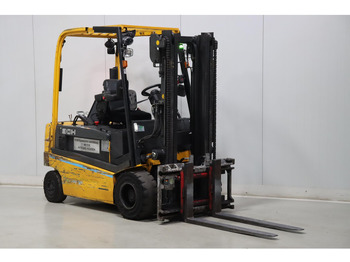 Empilhador elétrico UNICARRIERS
