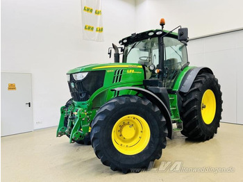 Trator JOHN DEERE 6210R