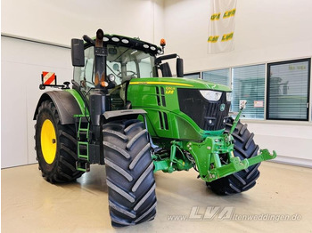 Trator JOHN DEERE 6250R