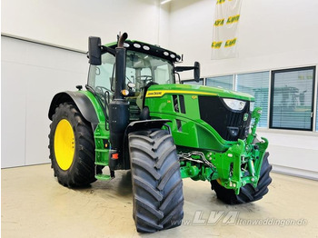 Locação financeira de John Deere 6R 215 John Deere 6R 215: foto 2