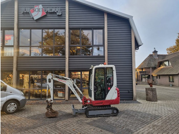Mini escavadeira TAKEUCHI