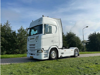 Tractor SCANIA