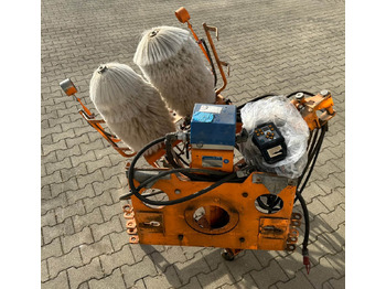 Vassoura Unimog Leitpfostenwaschgerät  Schmidt RPS-H: foto 5 Vassoura Unimog Leitpfostenwaschgerät  Schmidt RPS-H: foto 5