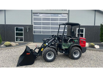 Carregadora articulada PITBULL