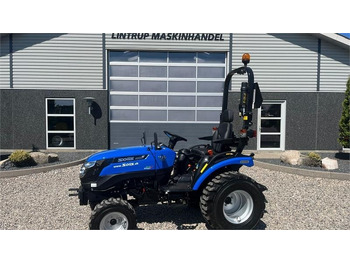 Trator municipal SOLIS