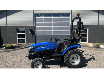 Trator municipal SOLIS