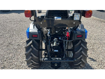 Trator municipal Solis H26 HST Hydrostat med Traktor dæk: foto 4