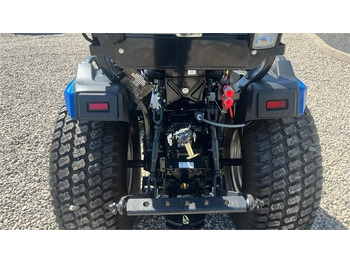 Trator Solis H26 HST Turfdæk og Frontlæsser: foto 5 Trator Solis H26 HST Turfdæk og Frontlæsser: foto 5