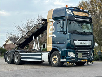 Camião com sistema de cabo DAF XF 530