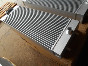 Radiador de óleo CASE