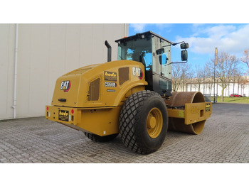 Locação financeira de  Caterpillar CS66B Caterpillar CS66B: foto 2