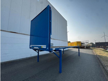 Carroçaria de caixa aberta KRONE