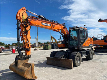 Escavadeira de rodas DOOSAN DX160W