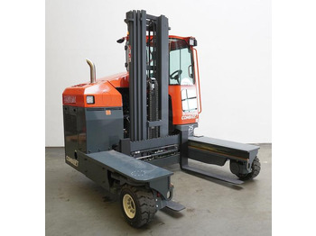 Empilhador de 4 vias COMBILIFT