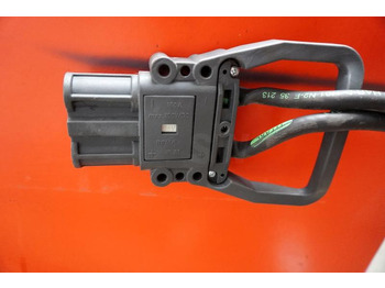 Bateria automotiva GRUMA 24 Volt 2 PzS 250 Ah: foto 4