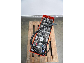 Bateria automotiva GRUMA 24 Volt 2 PzS 250 Ah: foto 3