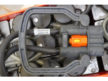 Bateria automotiva HAWKER 24 Volt 2 PzB 200 Ah: foto 4