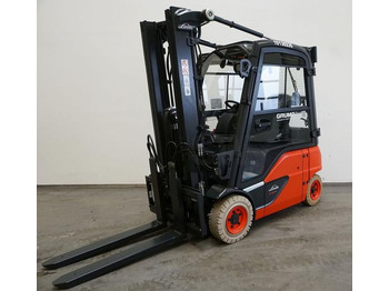 Empilhador elétrico LINDE E16