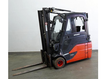 Empilhador elétrico LINDE E18