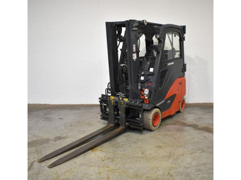 Empilhador elétrico LINDE E20