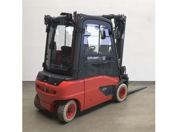 Empilhador elétrico LINDE E20