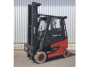 Empilhador elétrico LINDE E25