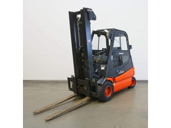 Empilhador elétrico LINDE E25