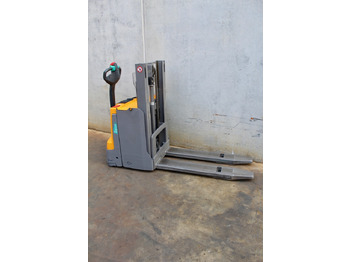 Stacker Jungheinrich EJD 118 166 ZT: foto 4