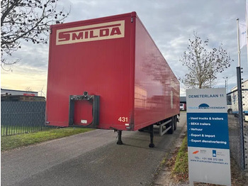 Semi-reboque furgão