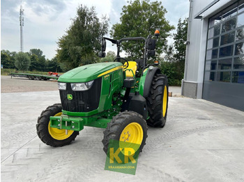 Trator JOHN DEERE 5090M