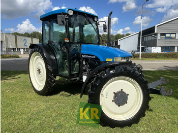 Trator NEW HOLLAND