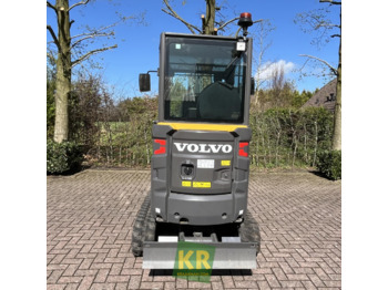 Escavadora de rastos VOLVO EC18E