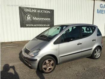 Automóvel Mercedes-Benz Classe A 160: foto 1