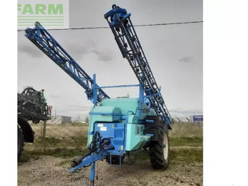 Pulverizador de arrastar BERTHOUD