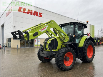 Trator CLAAS Arion 530