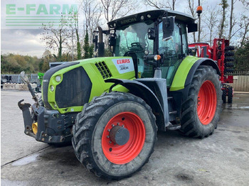 Trator CLAAS Arion 650