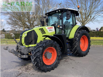 Trator CLAAS Arion 650