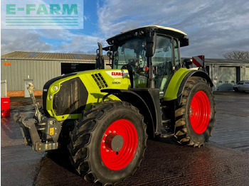 Trator CLAAS Arion 660