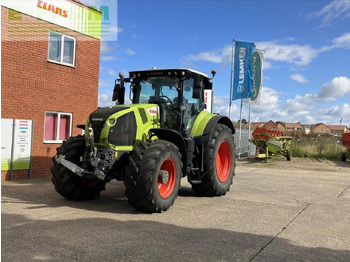 Trator CLAAS Axion 850
