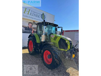 Trator CLAAS Arion 550